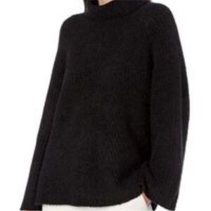 Theory Moving Rib Boucle Turtleneck Size Medium